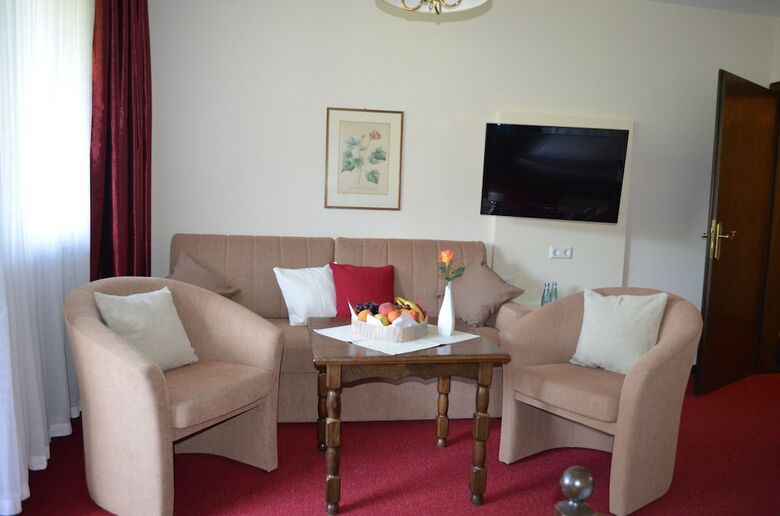 Hotel Hohenried Im Rosengarten