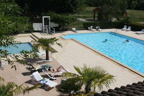 Camping Et Chambres D'h�tes Le Pessac