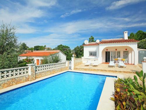 Villa Oris
