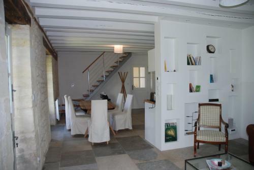 Le Pavillon De La Lanterne