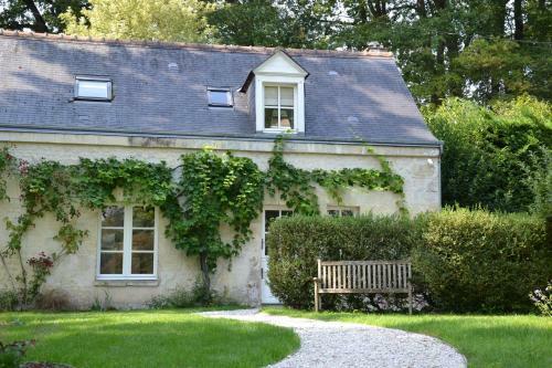 Le Pavillon De La Lanterne