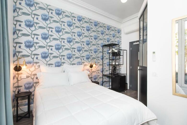 Arome Hotel