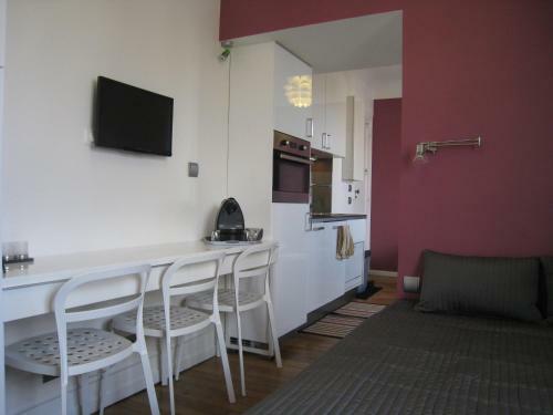 Apartamento At Home In Paris