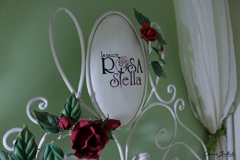 Hostal La Maison Rosa Stella