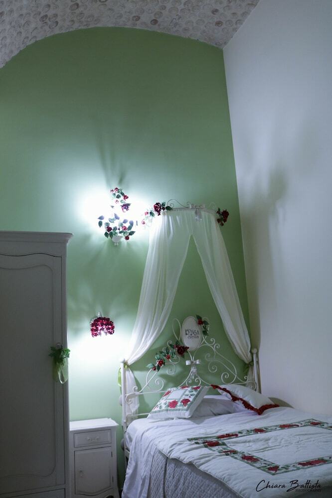 Hostal La Maison Rosa Stella