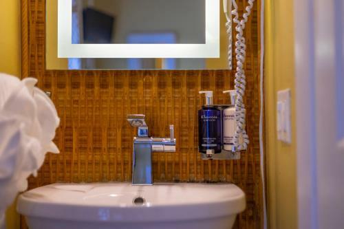 Bed & Breakfast Seascape Tropical Inn
