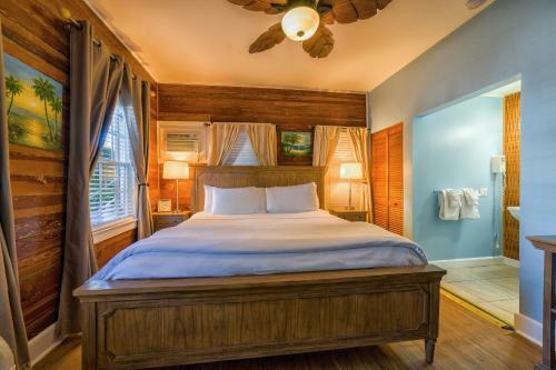 Bed & Breakfast Seascape Tropical Inn