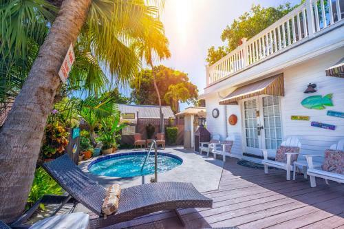 Bed & Breakfast Seascape Tropical Inn