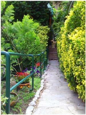 Apartamento Villa Ambra - Genova Resort B&B Accomodations