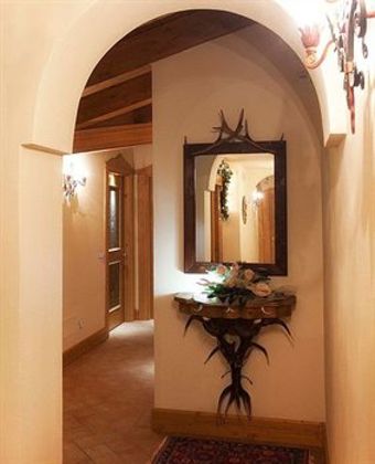 Hotel Garn� Astoria