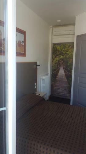 Evelia Hotels