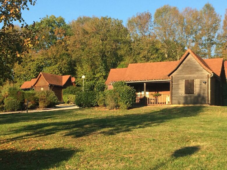 Les Chalets De Thegra