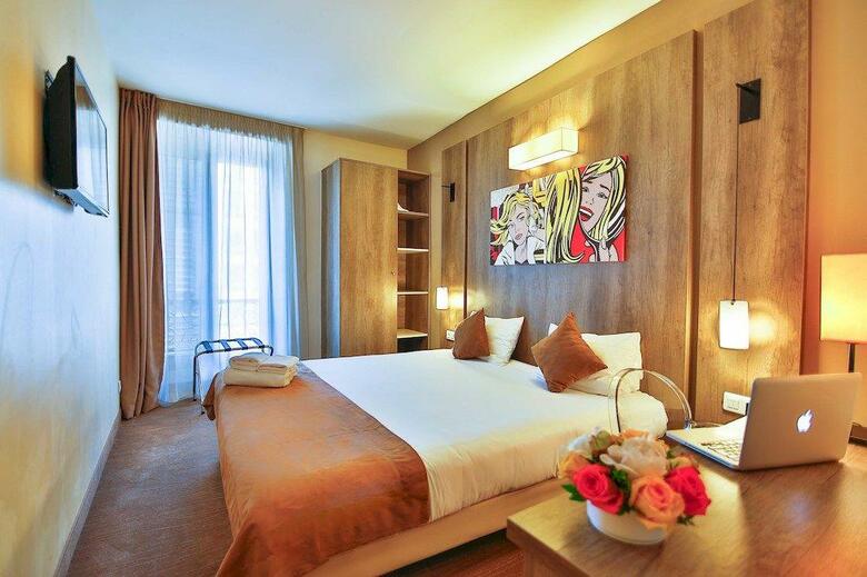 Hotel H�tel Le Seize