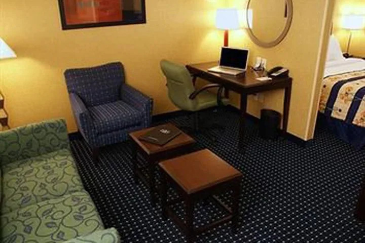 Hotel Springhill Suites By Marriott Denver Airport
