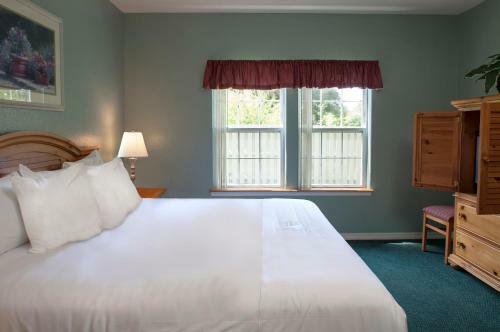 Hotel Palace View Resort By Spinnaker