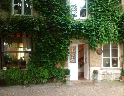 Bed & Breakfast Chambres D'h�tes La Villa Ali�nor