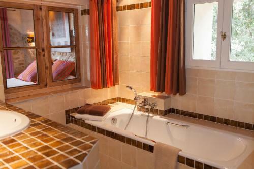 L' Escapade Hotel