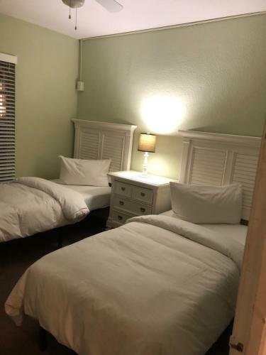 Motel Surf N' Sand