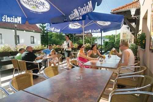Hostal Gasthaus & Pension St.peter