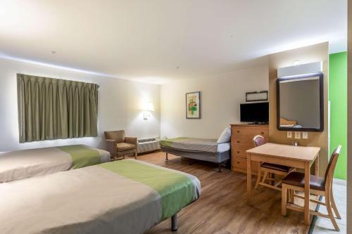 Hotel Studio 6 Sulphur