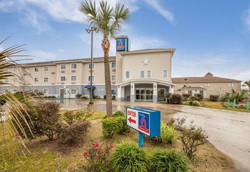 Hotel Studio 6 Sulphur