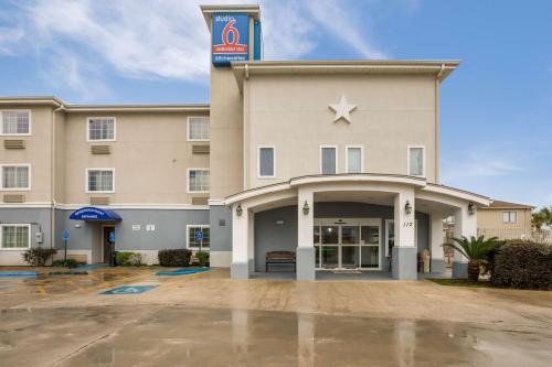 Hotel Studio 6 Sulphur