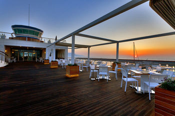Hotel Yacht Club Marina Di Loano