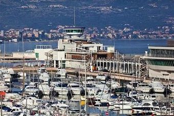 Hotel Yacht Club Marina Di Loano