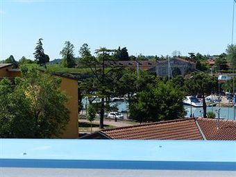 Meet Garda Lake Hostel