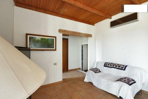 Apartamento Trilocale Margine Rosso
