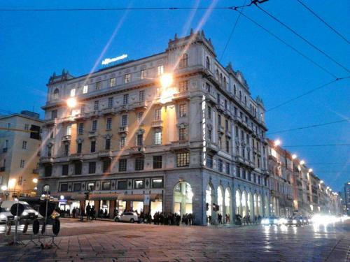 Apartamento Trilocale Margine Rosso