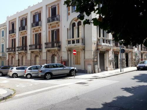Hostal Messina41 Guest House