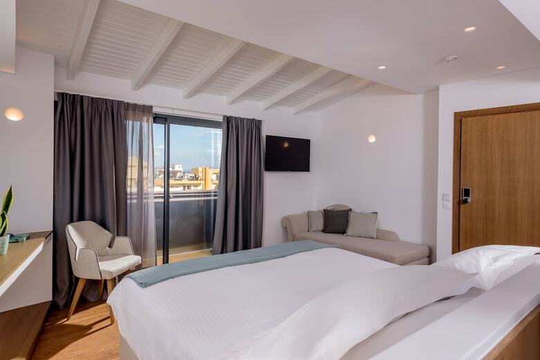 Iraklion Hotel