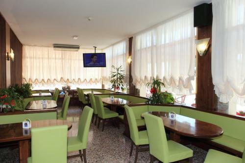 Hotel Vienna