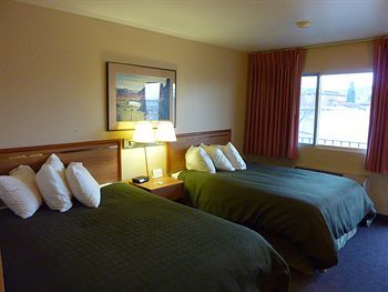 Motel Jorgenson's Inn & Suites