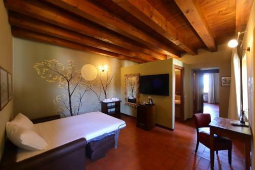 Hostal La Boheme Chambres