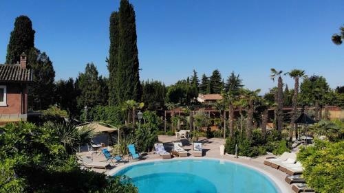 Hostal La Boheme Chambres