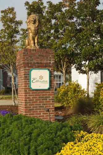 Aparthotel Ellington At Wachesaw East