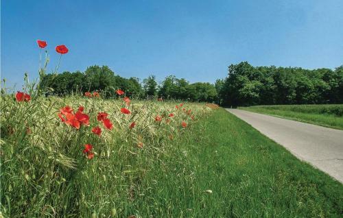 Holiday Home Auxi Le Ch�teau Rue De L'ermitage