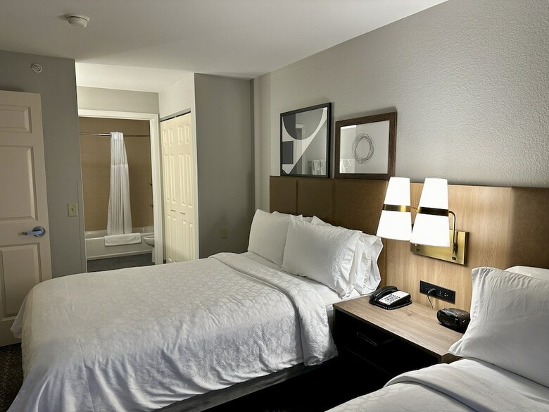 Hotel Staybridge Suites Milwaukee West-oconomowoc