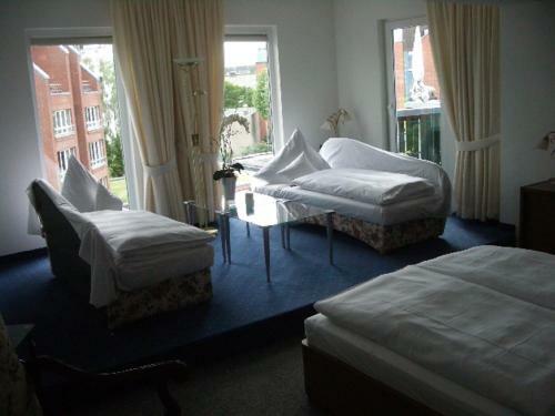Hotel Consul