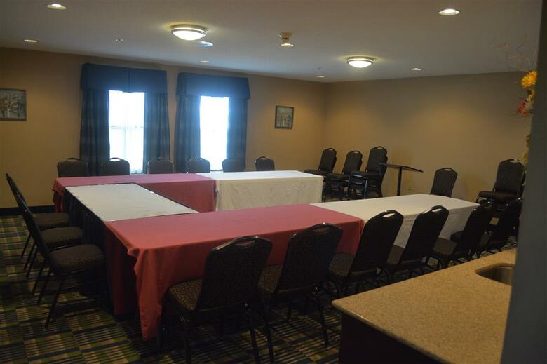 Best Western Roanoke Rapids Hotel & Suites