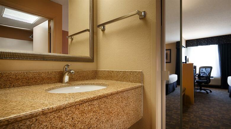 Best Western Roanoke Rapids Hotel & Suites
