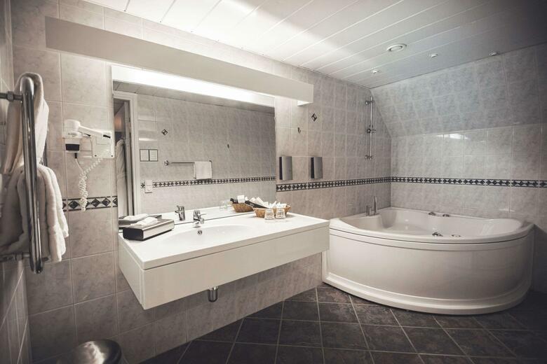 Best Western Roanoke Rapids Hotel & Suites