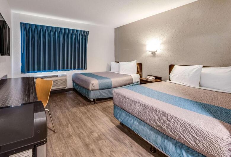 Motel 6 Fort Wayne