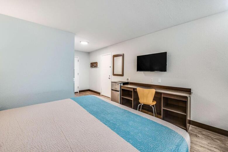 Motel 6 Fort Wayne