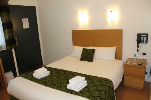 Brit Hotel L'adresse