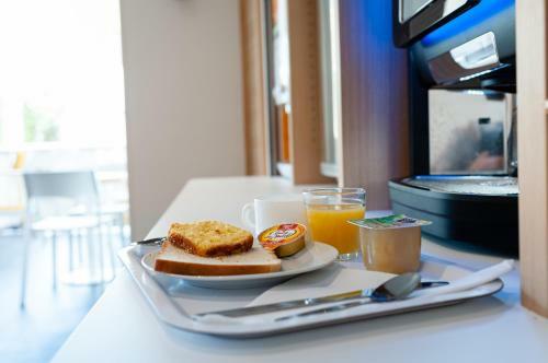 Lemon Hotel Montagny L�s Beaune