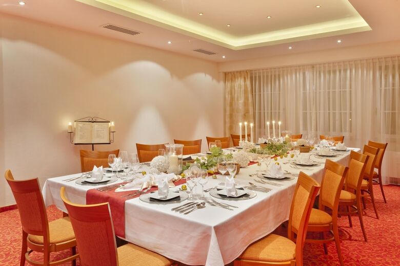 Hotel Kurcafe