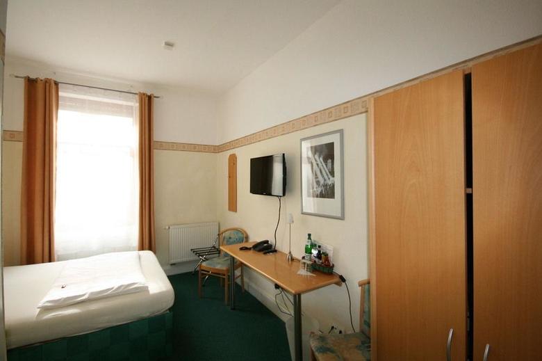 Hotel Classic Inn